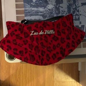 Lux De Ville kitty purse